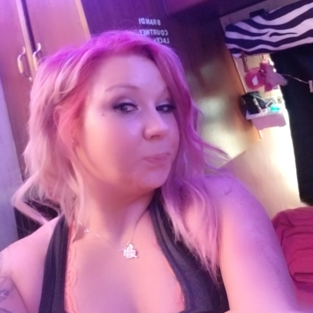 Meet your Posher, Brandie